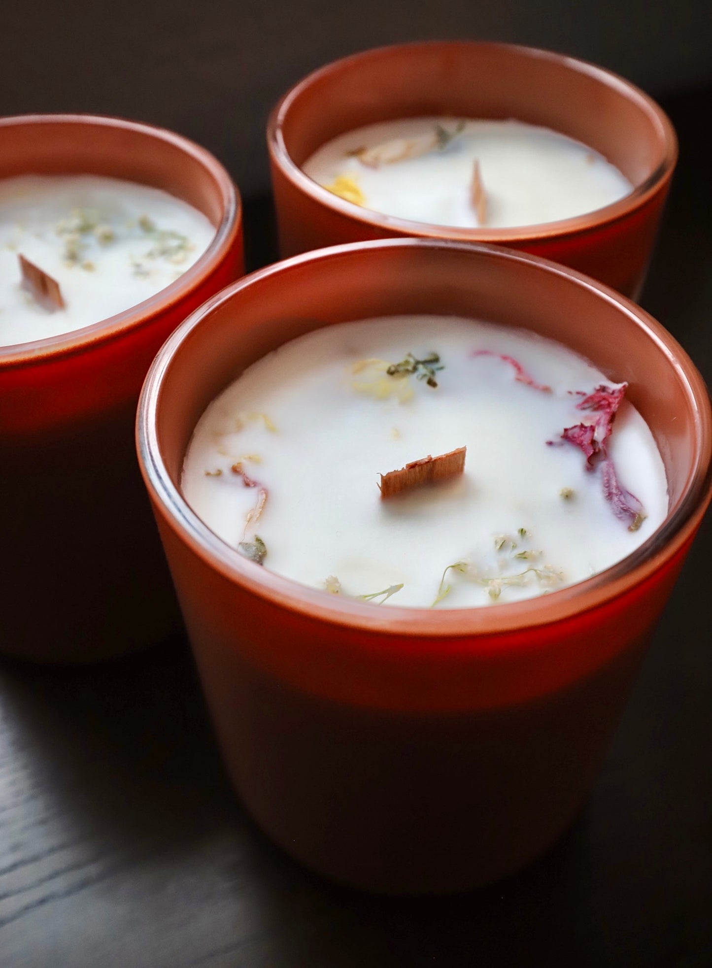 Coconut Cream + Mango - Wooden Wick Candle